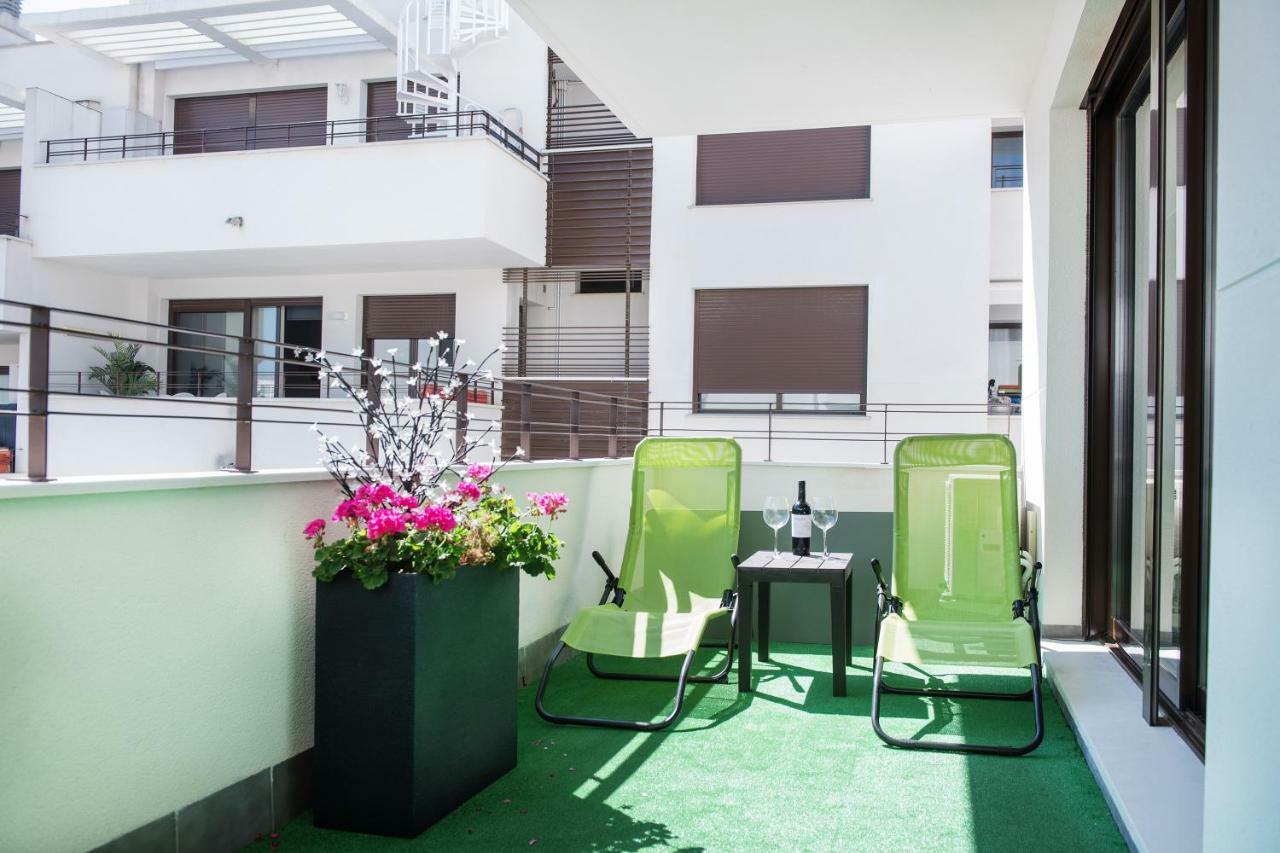 New Apartment With Big Terrace 10 Min Walk To Beach Supermarkets Calafell Exterior foto